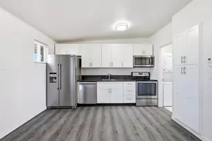 623 S Country Club Dr, Mesa, AZ 85210 - Photo 4