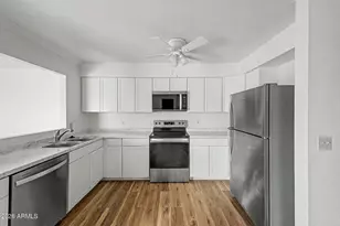 307 W Rosal Pl, Chandler, AZ 85225 - Photo 10