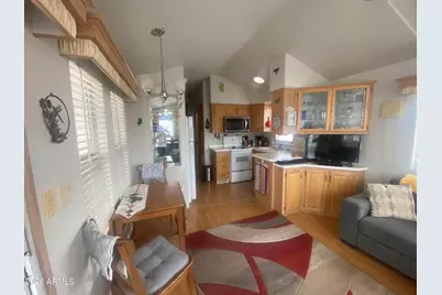 1367 W Chesapeake Avenue, Apache Junction, AZ 85119 - Photo 14