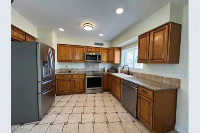 704 N Elm Street, Buckeye, AZ 85326 - Photo 2