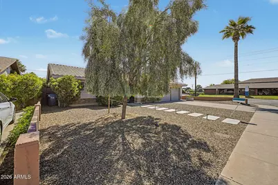 8001 N 17th Drive, Phoenix, AZ 85021 - Photo 4