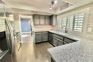 10449 N 9th St, Phoenix, AZ 85020 - Photo 6