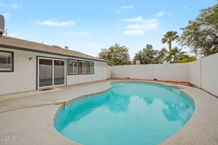 8716 E Mitchell Dr, Scottsdale, AZ 85251 - Photo 26