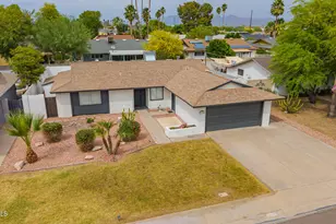 8716 E Mitchell Dr, Scottsdale, AZ 85251 - Photo 2