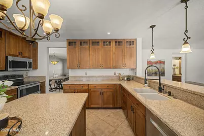 4140 E Pinto Lane, Phoenix, AZ 85050 - Photo 2