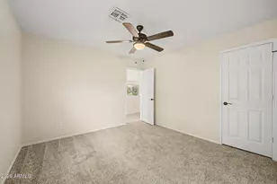 4140 E Pinto Ln, Phoenix, AZ 85050 - Photo 16