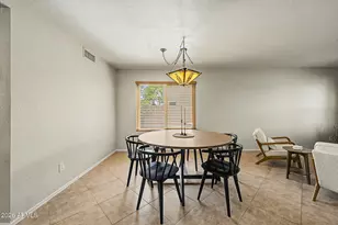 4140 E Pinto Ln, Phoenix, AZ 85050 - Photo 8