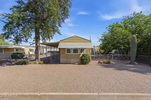 256 E Donna Dr, Queen Valley, AZ 85118 - Photo 2