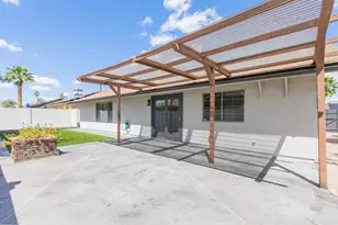 2607 E Larkspur Dr, Phoenix, AZ 85032 - Photo 146