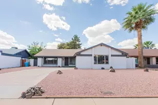 2607 E Larkspur Dr, Phoenix, AZ 85032 - Photo 4