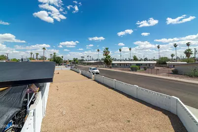 2140 W Heatherbrae Drive, Phoenix, AZ 85015 - Photo 16