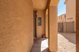 40357 W Peggy Ct, Maricopa, AZ 85138 - Photo 32