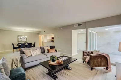 351 E Thomas Road #Unit D201, Phoenix, AZ 85012 - Photo 8