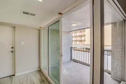 351 E Thomas Road #Unit D201, Phoenix, AZ 85012 - Photo 78