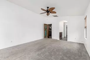 10717 E Cliffrose Ln, Florence, AZ 85132 - Photo 12