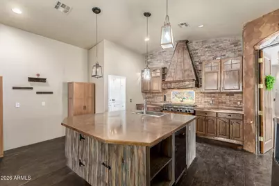 10717 E Cliffrose Lane, Florence, AZ 85132 - Photo 8