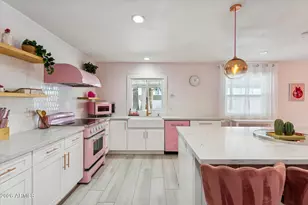 2190 E Greenway Dr, Tempe, AZ 85282 - Photo 18