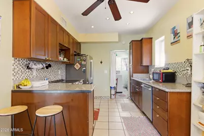 1326 W Roosevelt Street, Phoenix, AZ 85007 - Photo 8