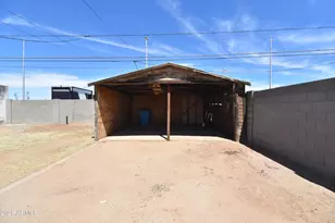 1912 W Monte Vista Rd, Phoenix, AZ 85009 - Photo 24