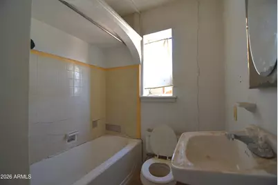 1912 W Monte Vista Road, Phoenix, AZ 85009 - Photo 14