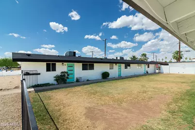 2140 W Heatherbrae Drive, Phoenix, AZ 85015 - Photo 24