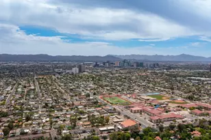 1325 E Avalon Dr, Phoenix, AZ 85014 - Photo 60