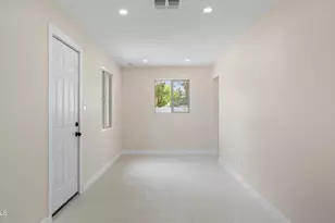 1325 E Avalon Dr, Phoenix, AZ 85014 - Photo 18