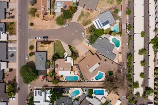 1325 E Avalon Dr, Phoenix, AZ 85014 - Photo 58