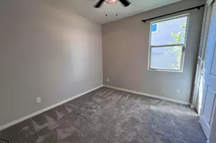 9722 E Tungsten Dr, Mesa, AZ 85212 - Photo 10