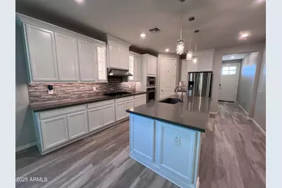 9722 E Tungsten Drive, Mesa, AZ 85212 - Photo 4