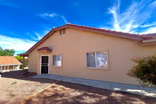 559 S Sawmill Gardens Dr, Cottonwood, AZ 86326 - Photo 2