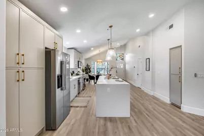 8876 E Windrose Drive, Scottsdale, AZ 85260 - Photo 14