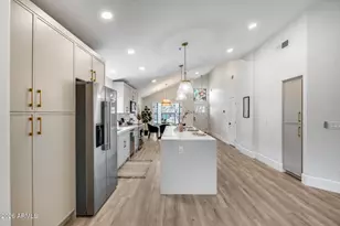 8876 E Windrose Dr, Scottsdale, AZ 85260 - Photo 14