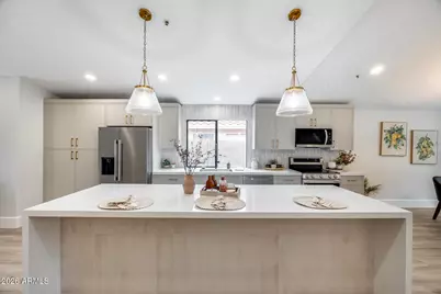 8876 E Windrose Drive, Scottsdale, AZ 85260 - Photo 12