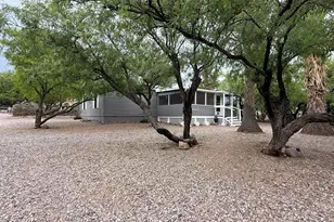 5665 S Mesquite Tree Ln, Hereford, AZ 85615 - Photo 20