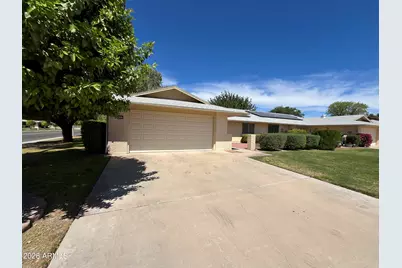 17652 N Del Webb Boulevard, Sun City, AZ 85373 - Photo 2