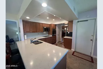 17652 N Del Webb Boulevard, Sun City, AZ 85373 - Photo 14