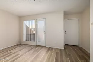 11640 N 51st Ave, Glendale, AZ 85304 - Photo 8