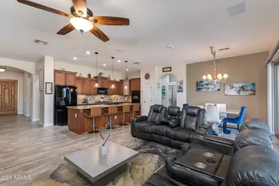 7718 N 84th Lane, Glendale, AZ 85305 - Photo 10