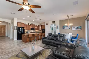 7718 N 84th Ln, Glendale, AZ 85305 - Photo 10