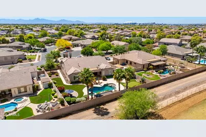 7718 N 84th Lane, Glendale, AZ 85305 - Photo 62