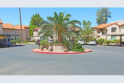 9730 N 94th Place #114, Scottsdale, AZ 85258 - Photo 2