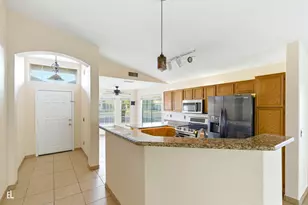 8431 W Wethersfield Rd, Peoria, AZ 85381 - Photo 36