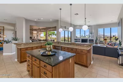 9860 E Roadrunner Drive, Scottsdale, AZ 85262 - Photo 14