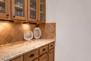 9860 E Roadrunner Dr, Scottsdale, AZ 85262 - Photo 36