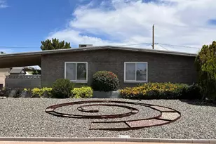 1031 N 78th Pl, Scottsdale, AZ 85257 - Photo 12