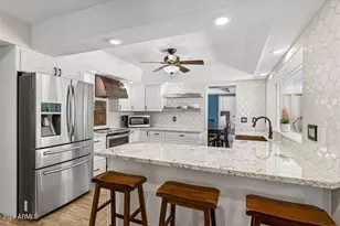 2118 E Pebble Beach Dr, Tempe, AZ 85282 - Photo 10
