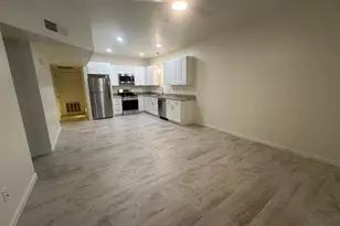 1126 W Elliot Rd, Chandler, AZ 85224 - Photo 4