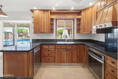 6503 S Bonarden Lane, Tempe, AZ 85283 - Photo 6