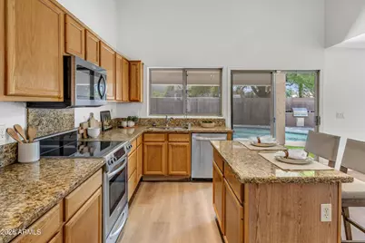 843 W Bruce Avenue, Gilbert, AZ 85233 - Photo 12